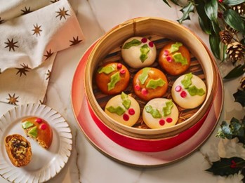 Christmas bao buns